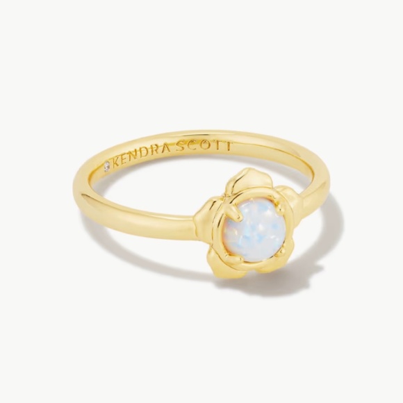 Kendra Scott ring - Picture 1 of 3